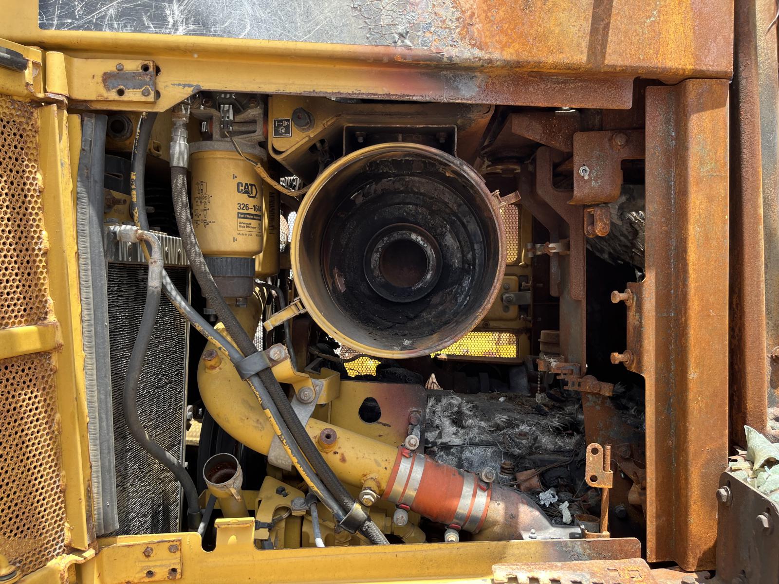 ./imagenes/INVOICE/2019/17765/TOPADOR FRONTAL CATERPILLAR D6T PARA PARTES (2).JPG